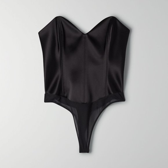 Aritzia Tops - NWT Aritzia TEN BY BABATON Blaze Bodysuit, Black